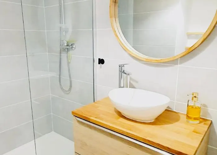 Renove - Wifi - 3 Min Gare - 15min Plages - Centre * بيربينيو